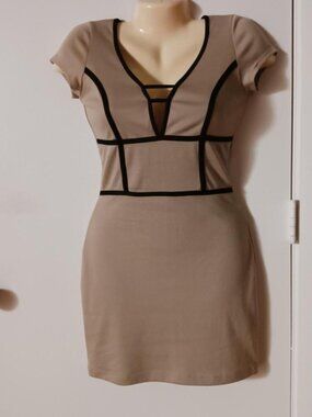 🤎Love Joy🤎 Cute Vintage Tan & Black Mini Dress